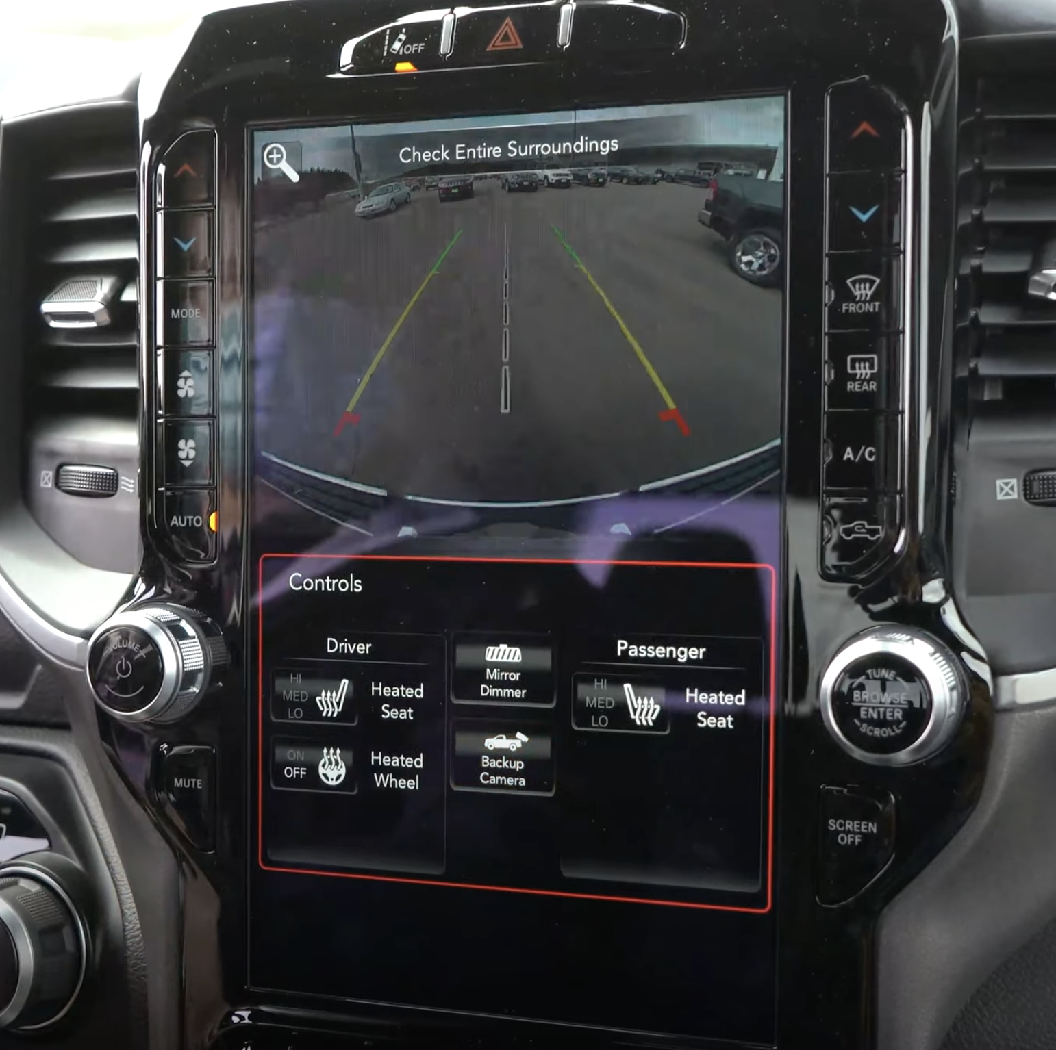 Interface Multimédia et caméra de recul compatible Dodge RAM Pickup depuis 2019