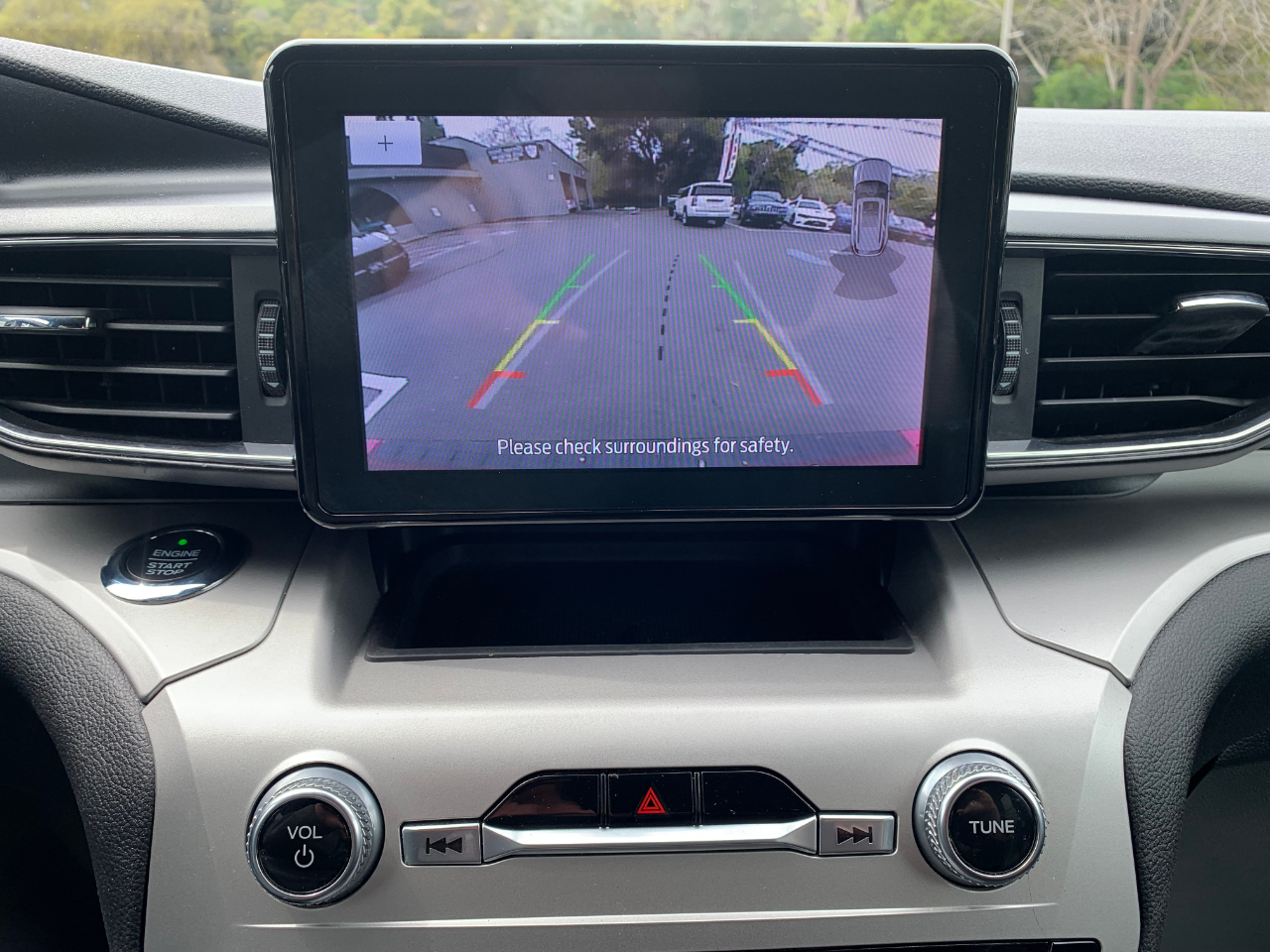 Interface Multimédia vidéo pour caméra compatible Ford Explorer depuis 2019