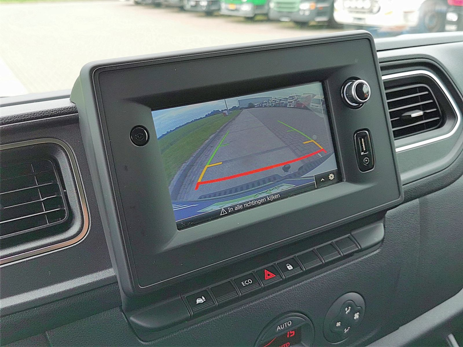 Interface Multimédia vidéo pour caméra compatible Opel Movano depuis 2019