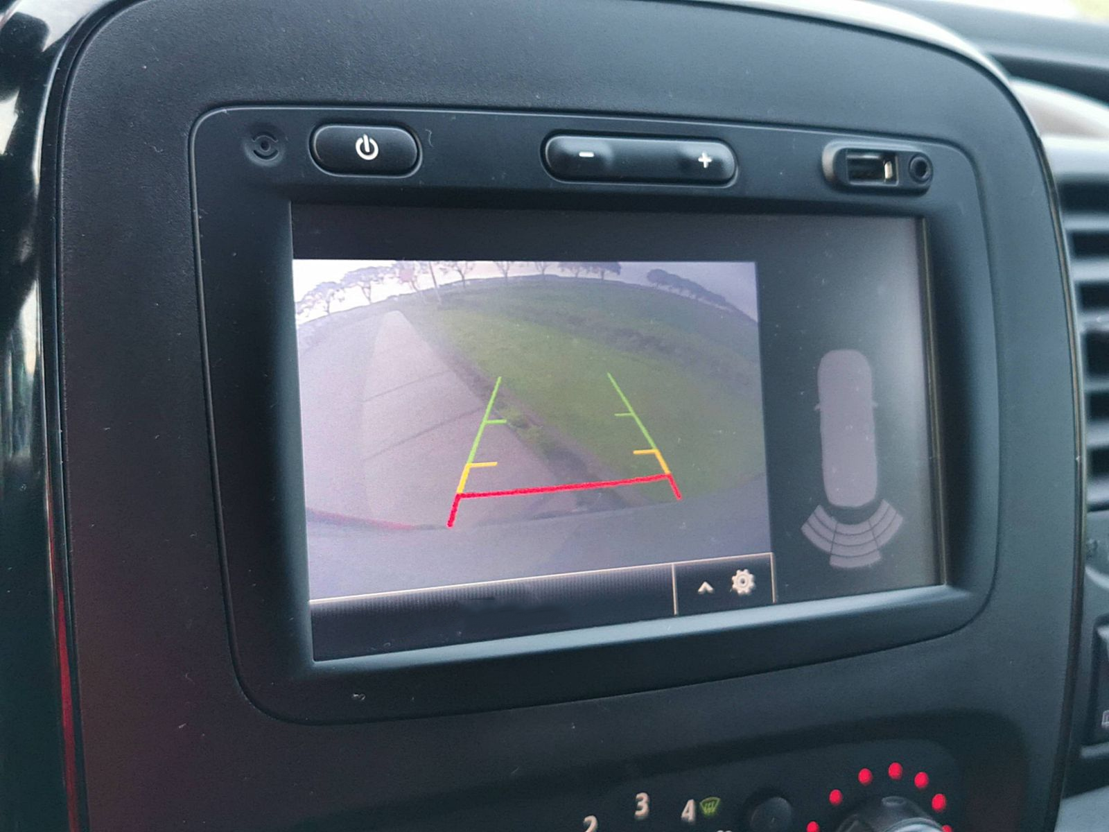 vivaro2014-cam01