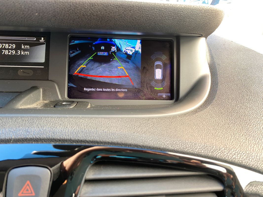 Interface Multimédia vidéo pour caméra compatible Renault Scenic 3 de 2009 à 2015