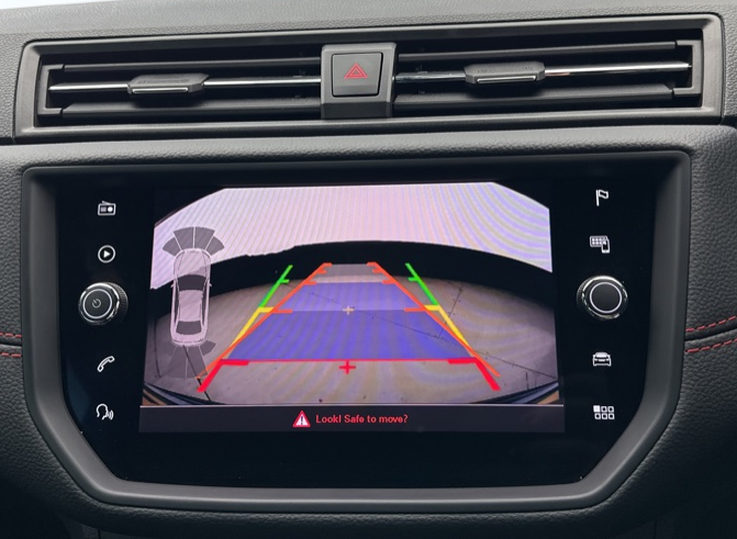 Interface Multimédia vidéo pour caméra compatible Seat Ibiza et Arona de 2016 à 2021