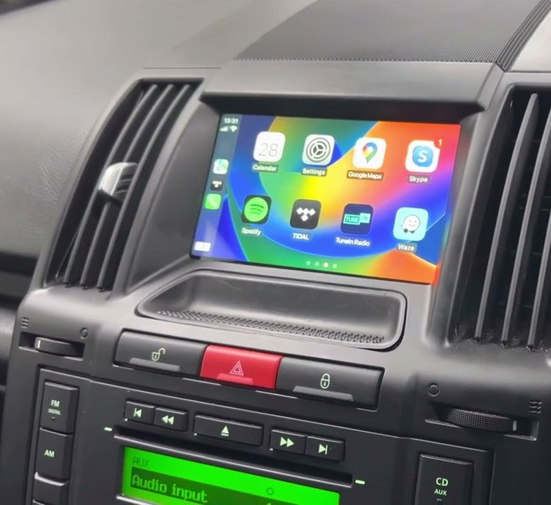 Boîtier CarPlay & Android Auto Sans Fil pour Land Rover Freelander (2007-2014) - Compatible Écran d\'Origine