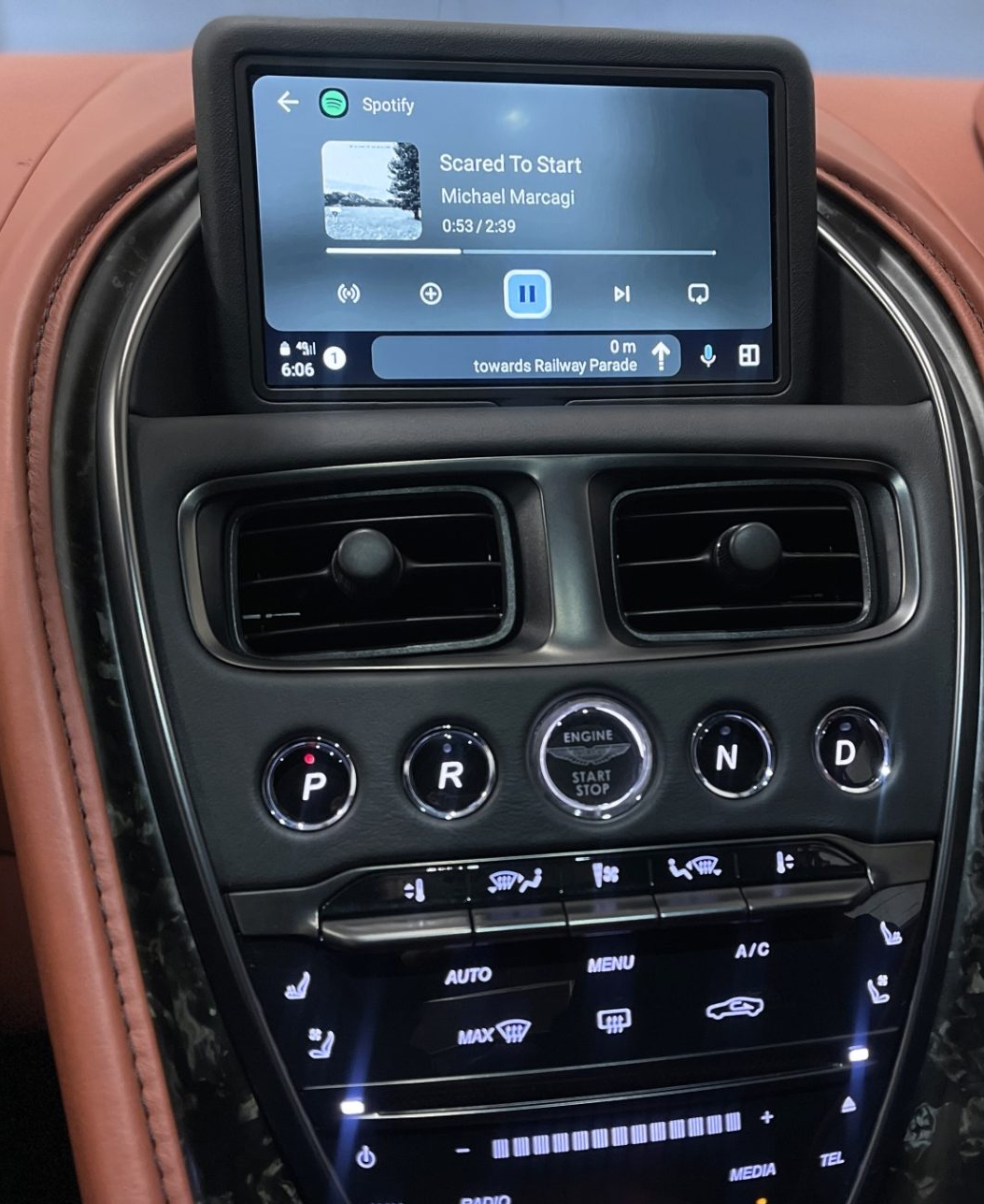android-auto-DB11-02