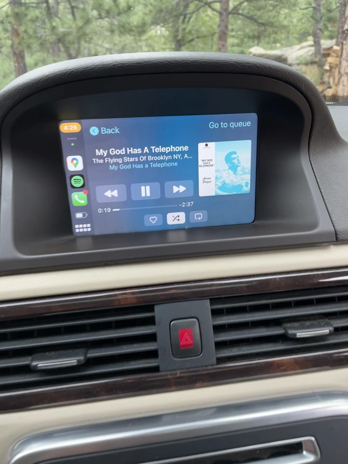 XC70-carplay-02