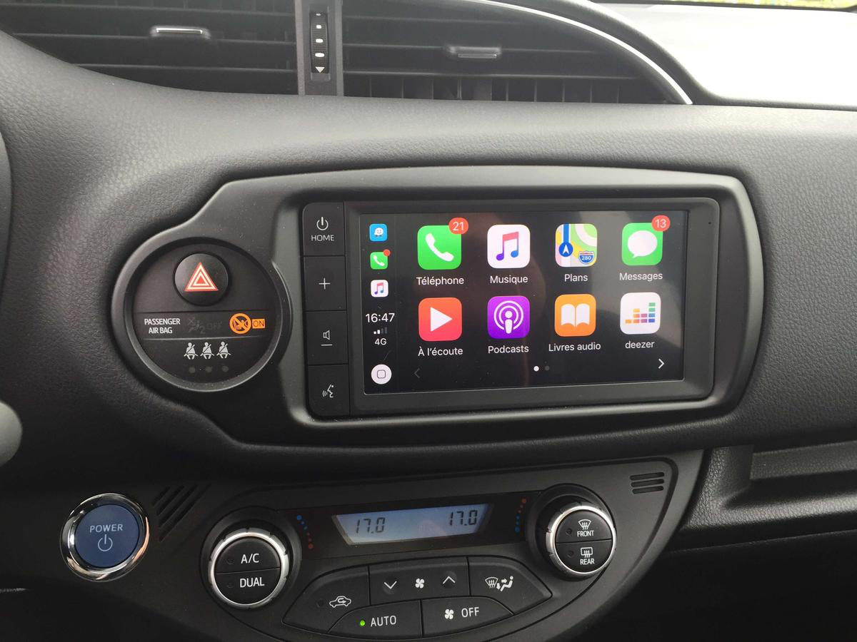yaris-carplay-02