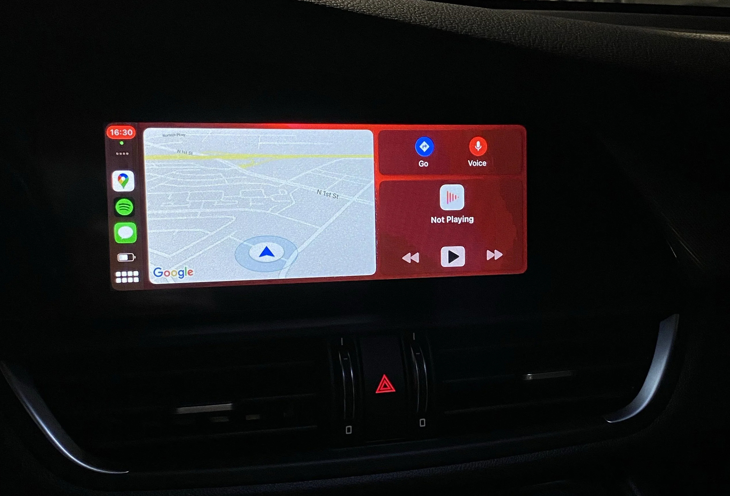Apple CarPlay sans fil Alfa Romeo Giulia Stelvio interface GPS
