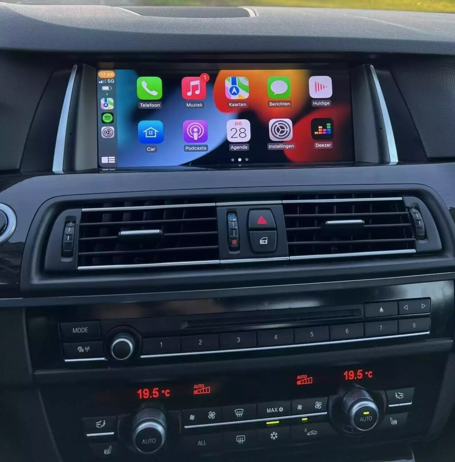 Boîtier CarPlay & Android Auto Sans Fil pour BMW Série 5 F10 (2011-2017) - Compatible Écran d\'Origine