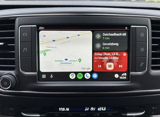 Boîtier CarPlay & Android Auto Sans Fil pour Peugeot Traveller & Expert (2017-2023) - Compatible Écran d\'Origine