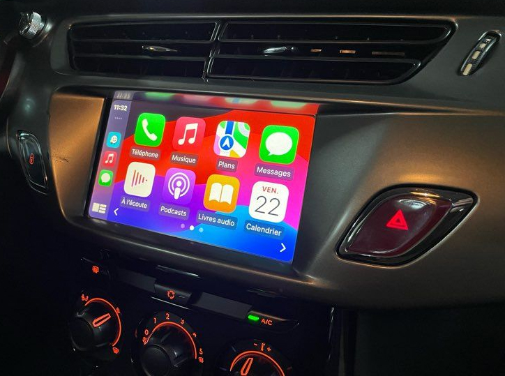 Boîtier CarPlay & Android Auto Sans Fil pour Citroën C3 & DS3 (2014-2018) - Compatible Écran d\'Origine