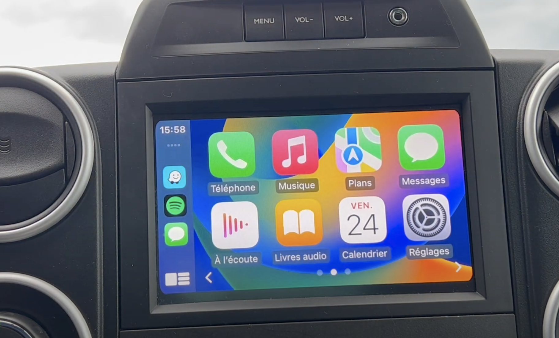 Boîtier CarPlay & Android Auto Sans Fil pour Citroën Berlingo (2015-2018) - Compatible Écran d\'Origine