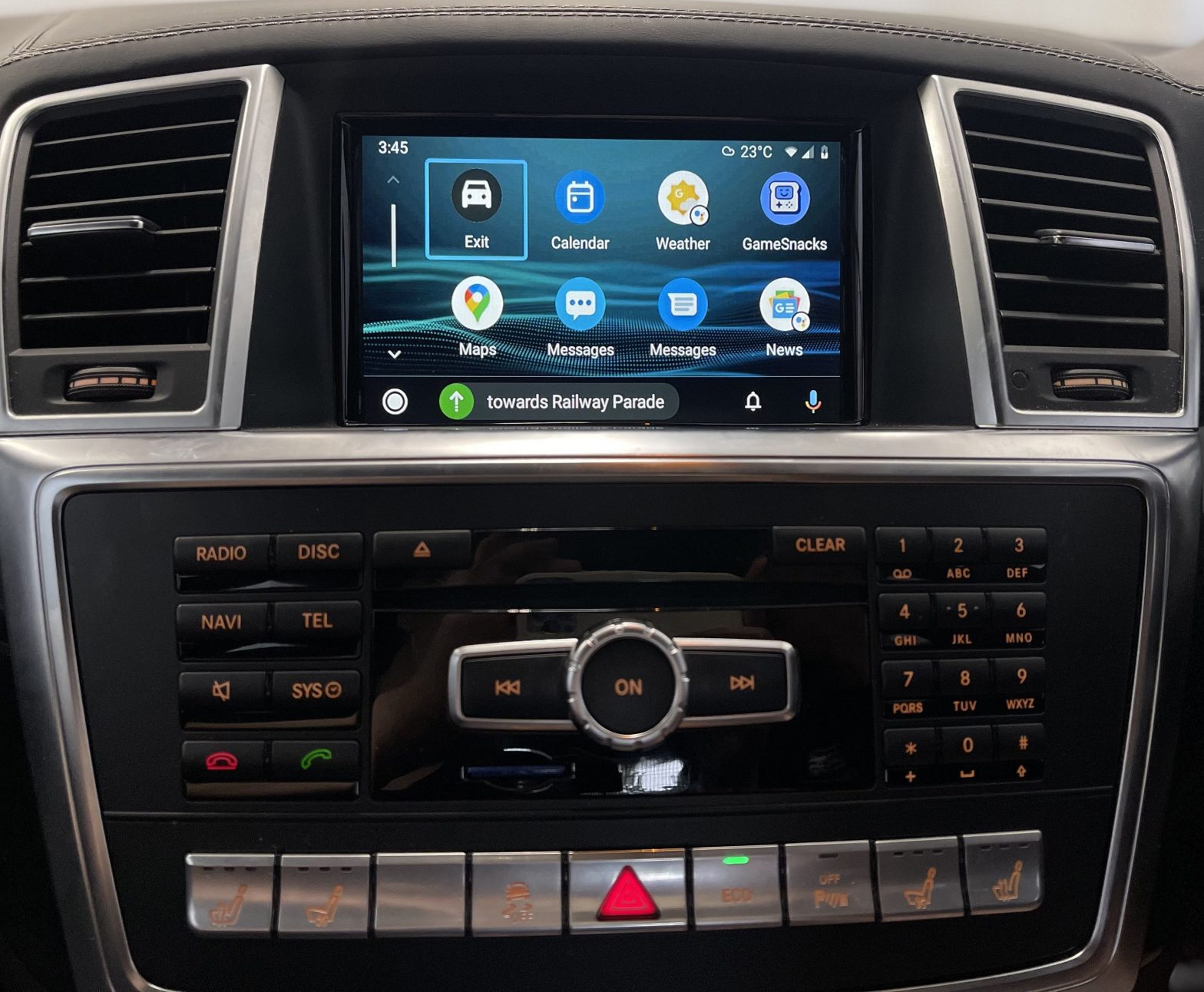 Boîtier CarPlay & Android Auto Sans Fil pour Mercedes ML & GL (2012-2016) - Compatible Écran d\'Origine