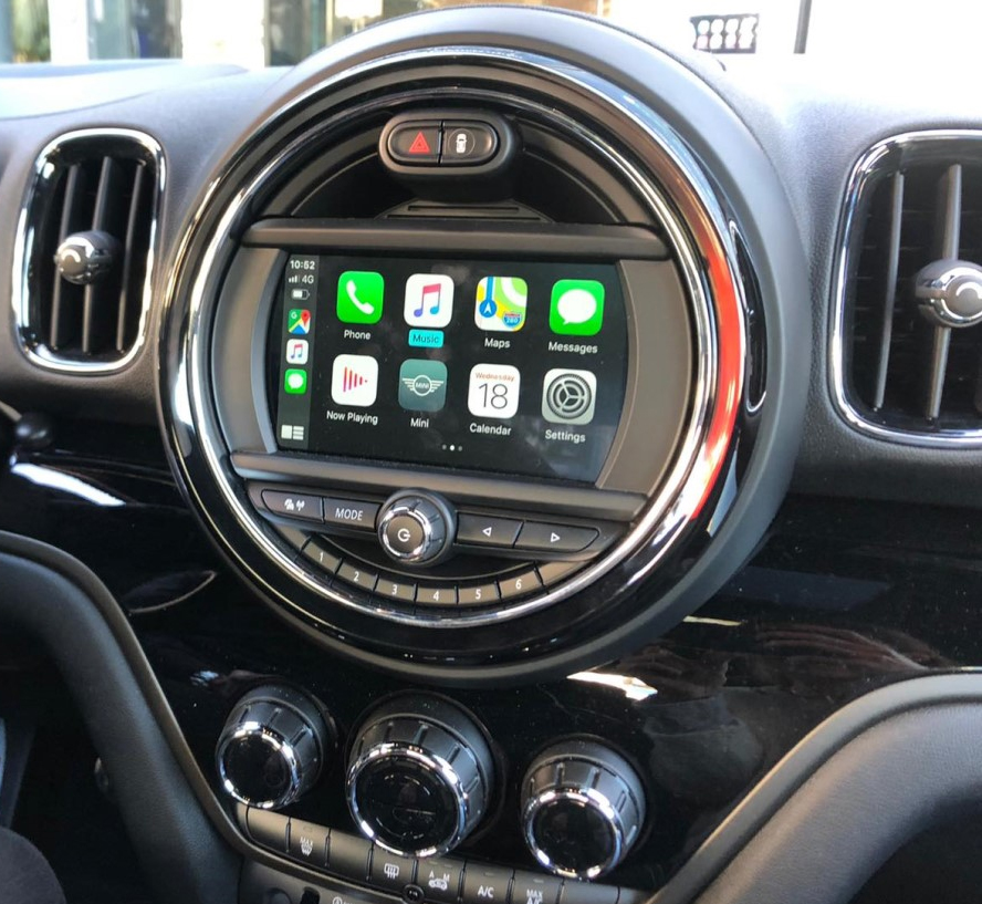 Boîtier CarPlay & Android Auto Sans Fil pour Mini Countryman F60 (2017-2020) - Compatible Écran d\'Origine