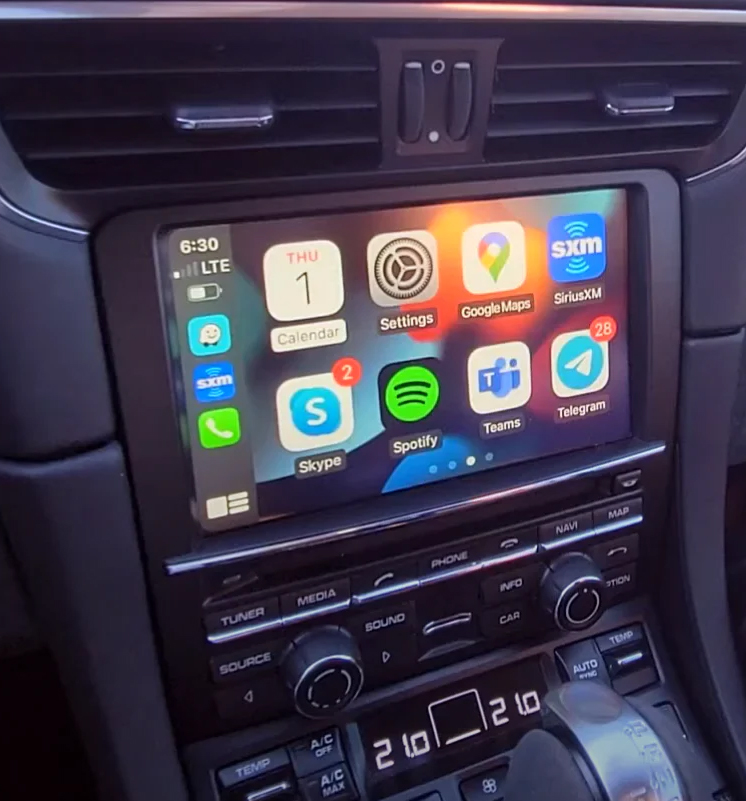 carplay-911-2012-00