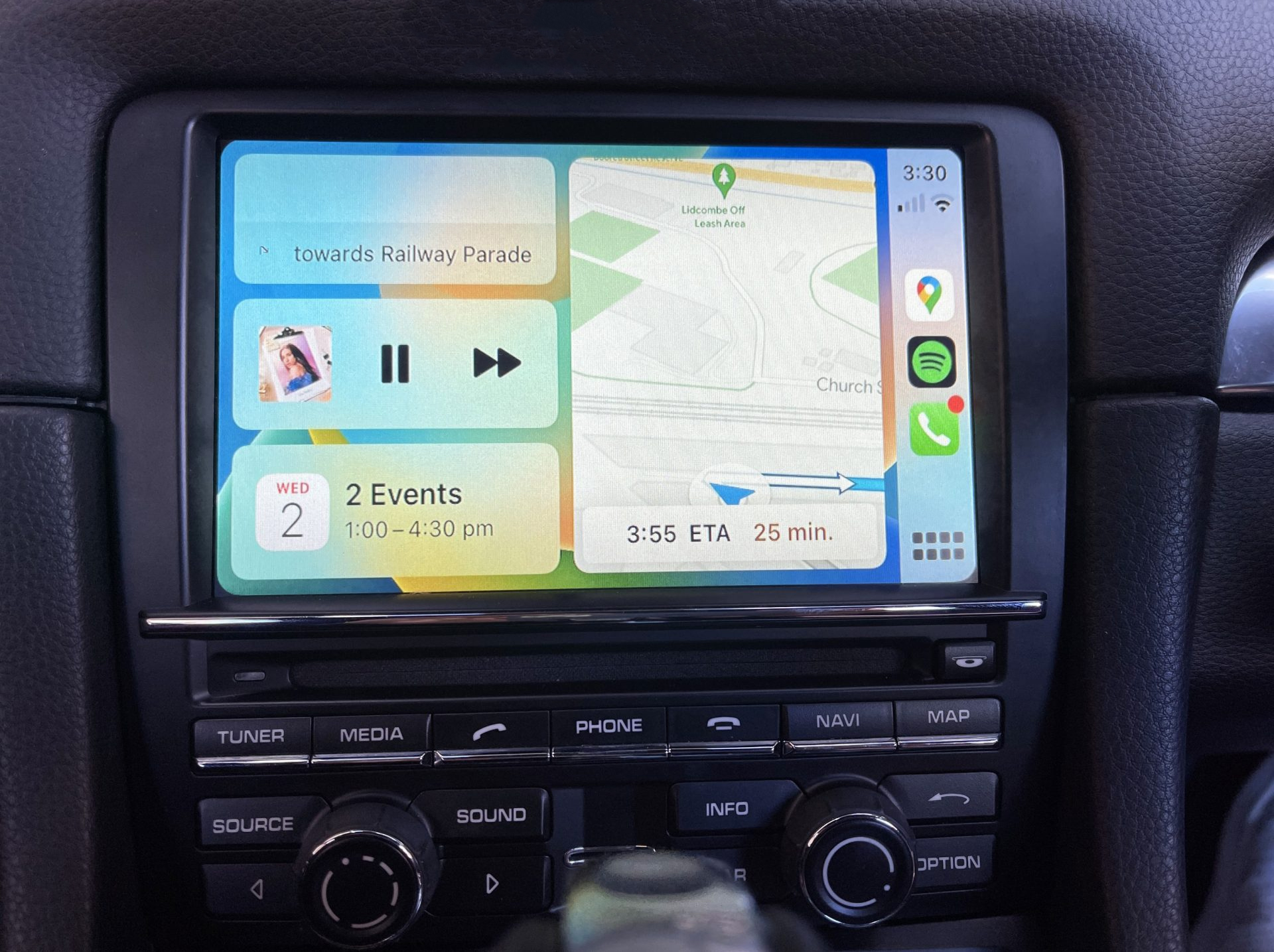 carplay-911-2012-01