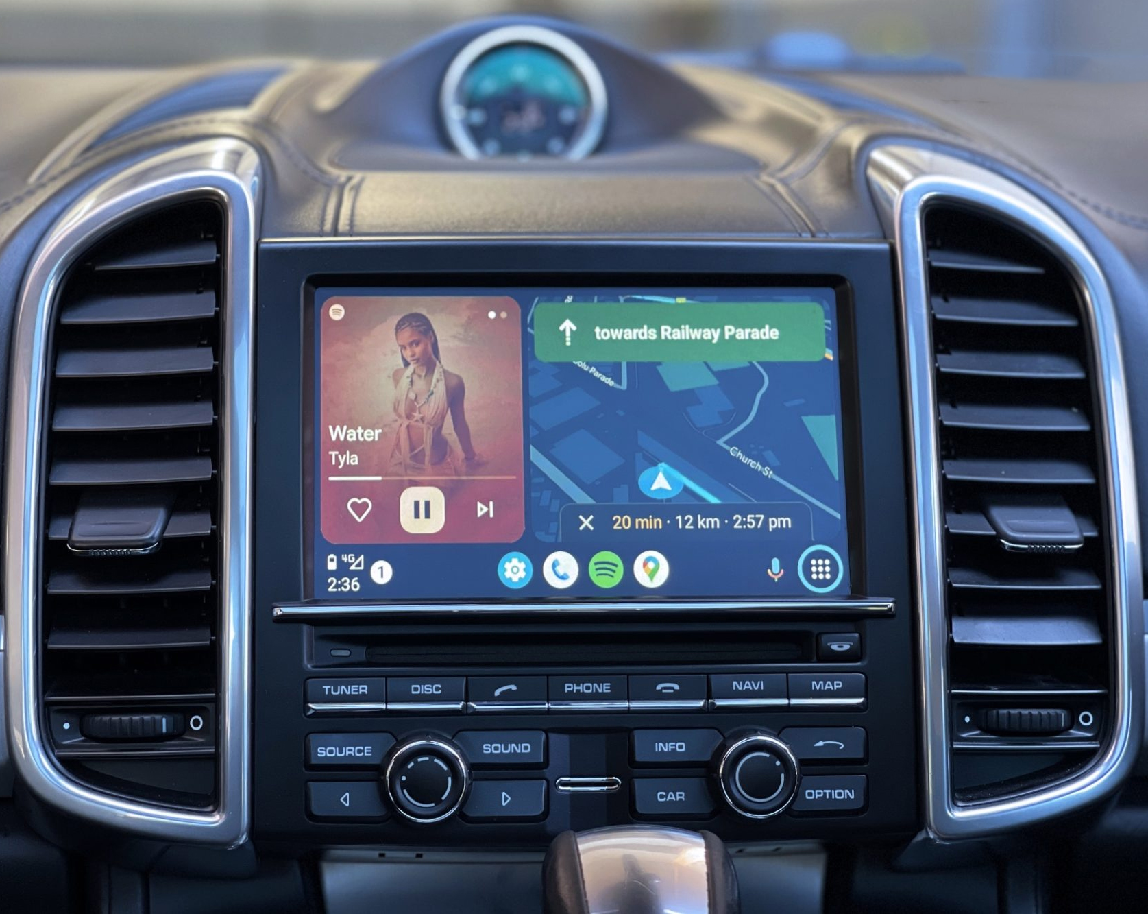 Boîtier CarPlay & Android Auto Sans Fil pour Porsche Cayenne (2010-2017) - Compatible Écran d\'Origine