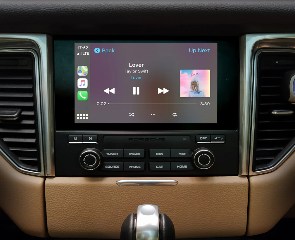 CarPlay Porsche Macan PCM 3.1 écran tactile navigation Waze