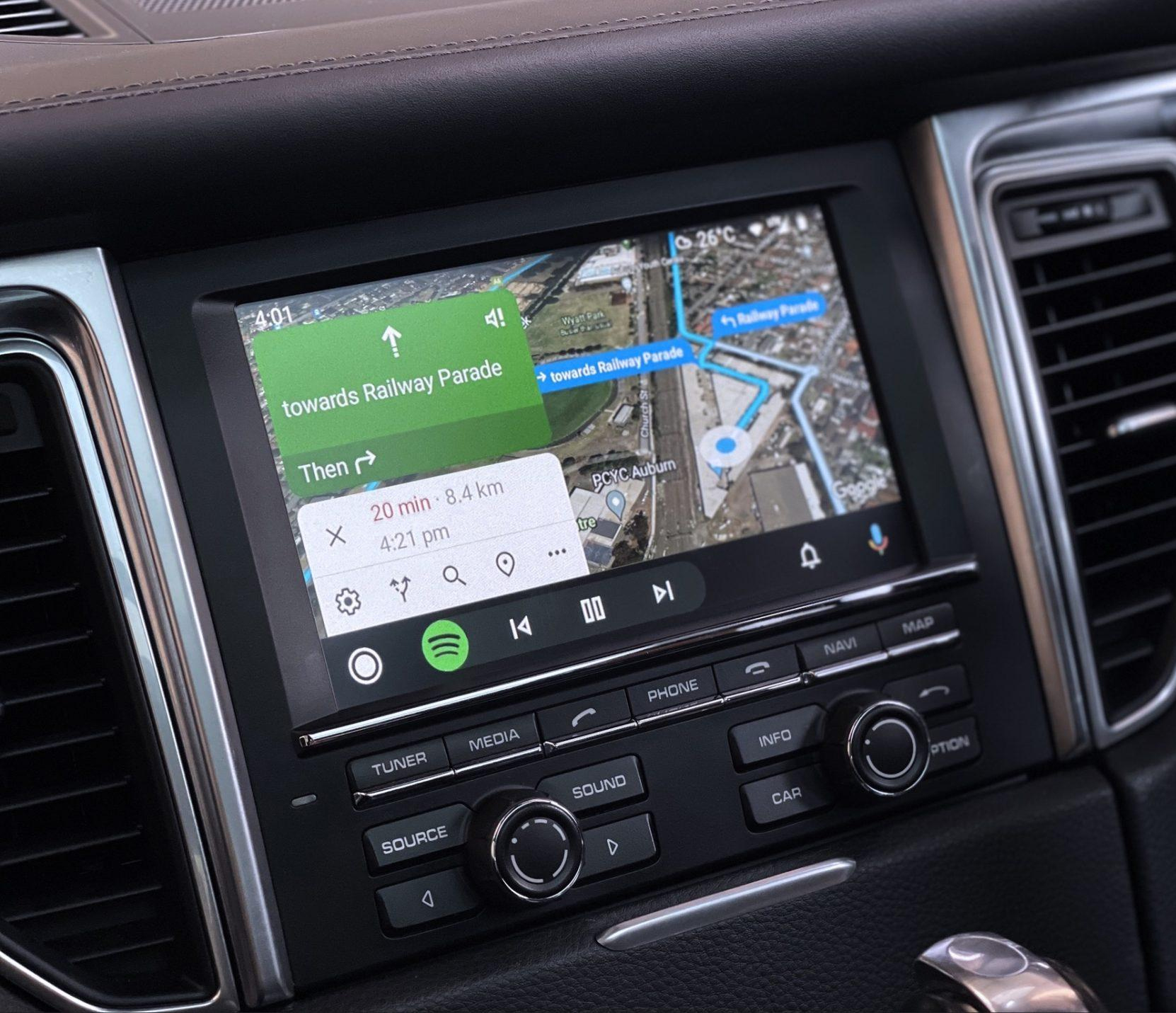 android-auto-macan-2014-02
