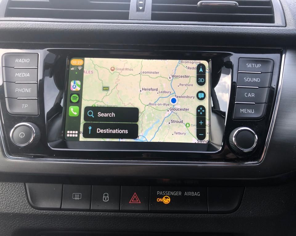 Boîtier CarPlay & Android Auto Sans Fil pour Skoda Fabia (2014-2021) - Compatible Écran d\'Origine