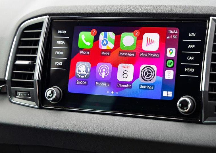 Boîtier CarPlay & Android Auto Sans Fil pour Skoda Karoq (depuis 2018) - Compatible Écran d\'Origine