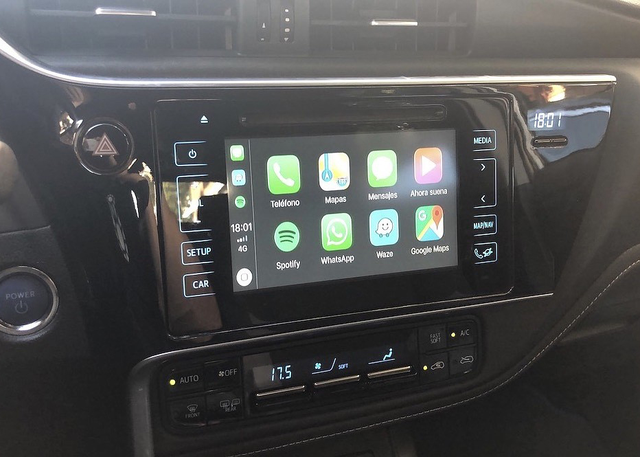 Toyota Corolla & Auris E180 (2015-2018) | CarPlay