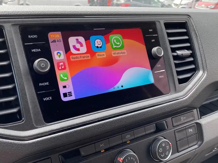 Boîtier CarPlay & Android Auto Sans Fil pour Volkswagen Crafter (2017-2024) - Compatible Écran d\'Origine