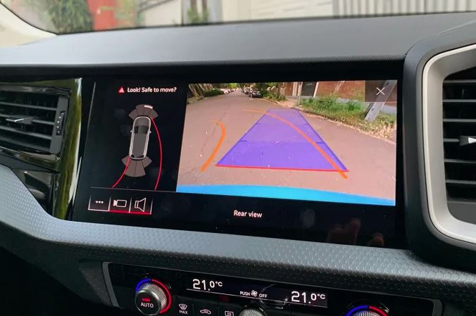 Interface Multimédia vidéo pour caméra de recul Audi A1 depuis 11/2018