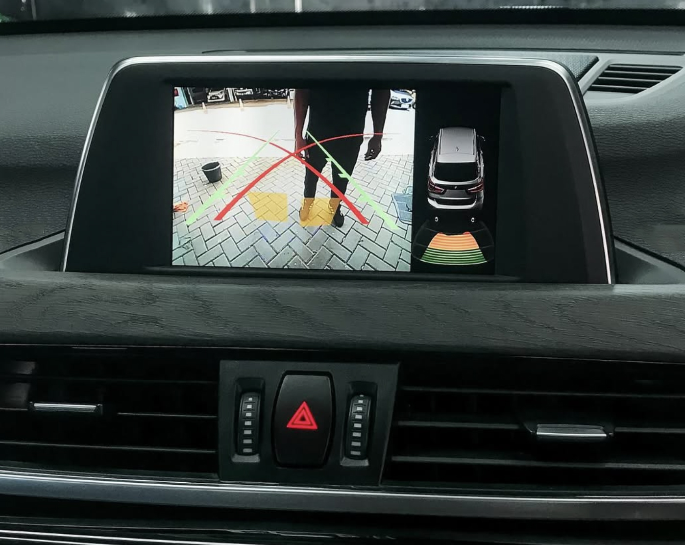 Interface Multimédia vidéo pour caméra compatible BMW X1 F48 depuis 2016 et BMW X2 F39 depuis 2018