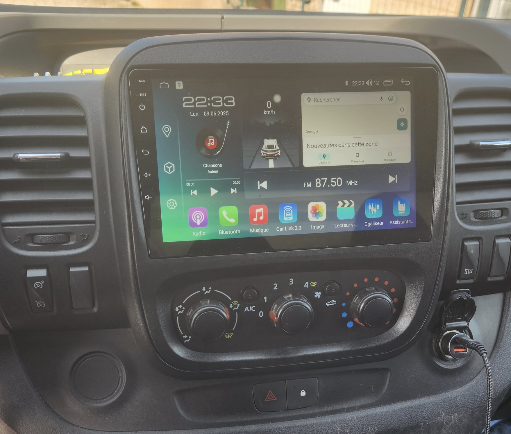 Autoradio Carplay GPS écran tactile QLED Android Auto Renault Trafic de 2014 à 2022