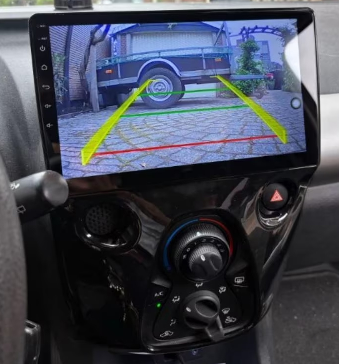 DHV2441-aygo-01