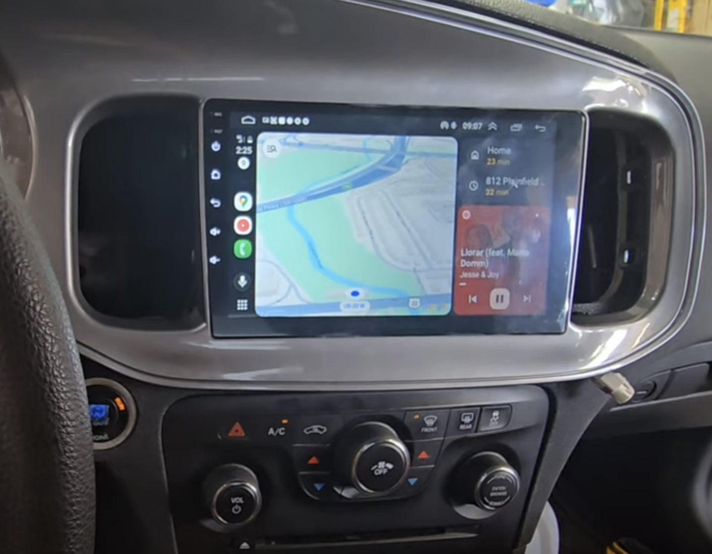 Autoradio Carplay GPS écran tactile QLED Android Auto Dodge Charger de 2015 à 2022