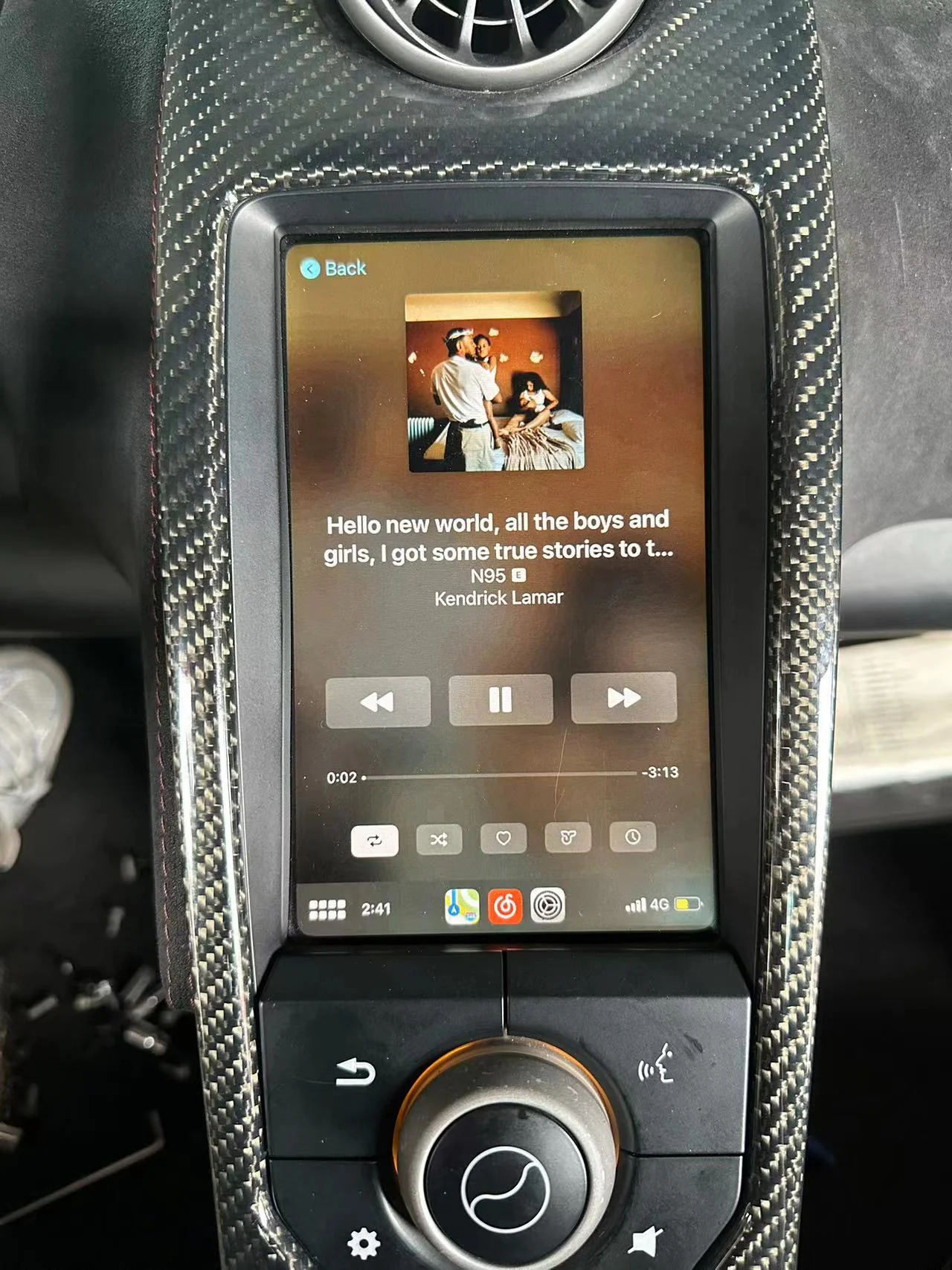 carplay-mclaren-650s