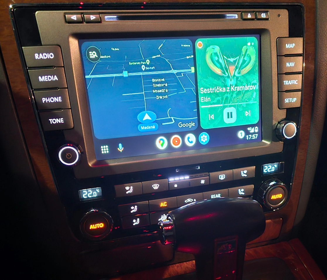 Boîtier CarPlay & Android Auto Sans Fil pour Volkswagen Phaeton de 2009 à 2015 - Compatible Écran d\'Origine