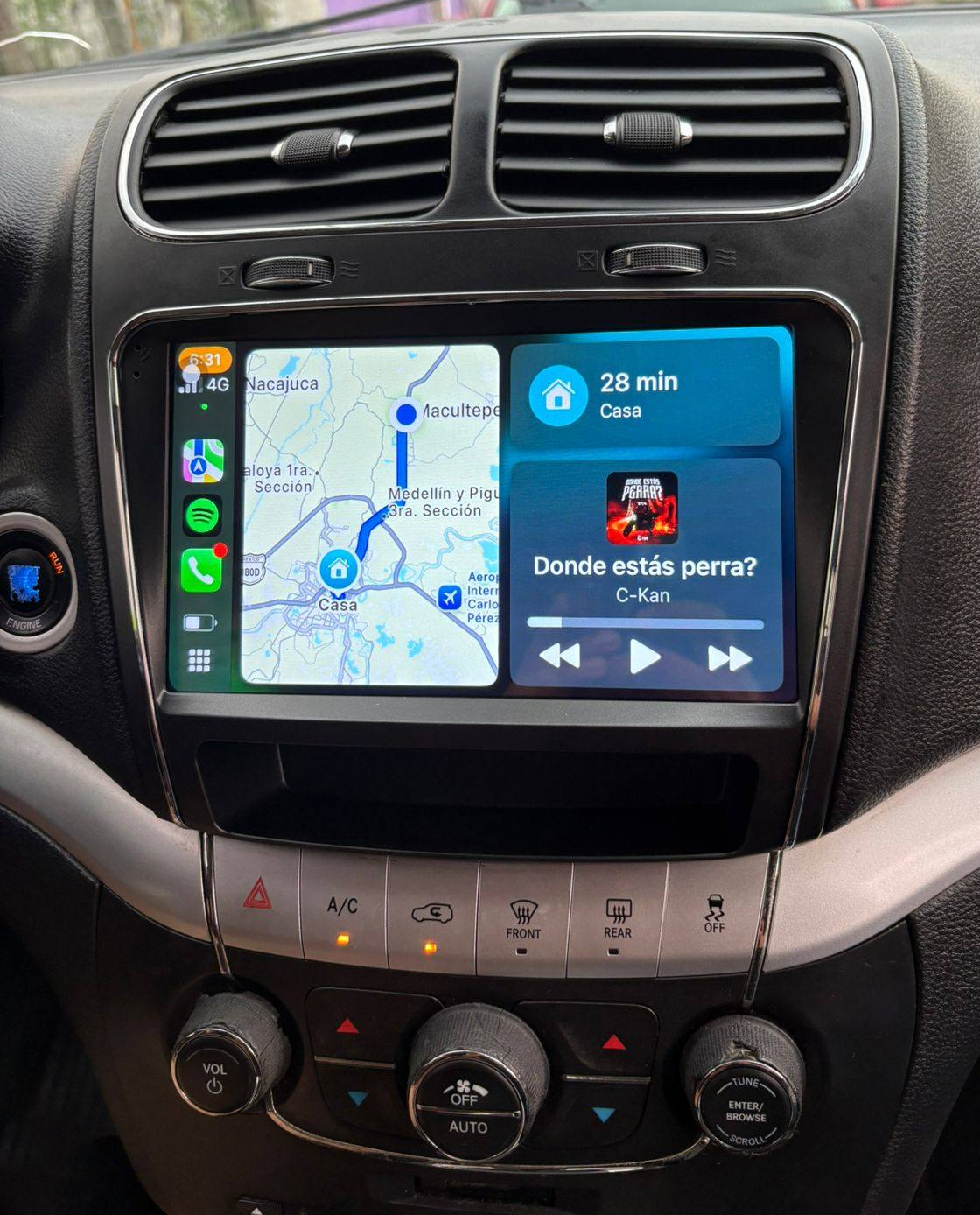 Boîtier CarPlay & Android Auto Sans Fil pour Dodge Journey (2011-2016) - Compatible Écran d\'Origine