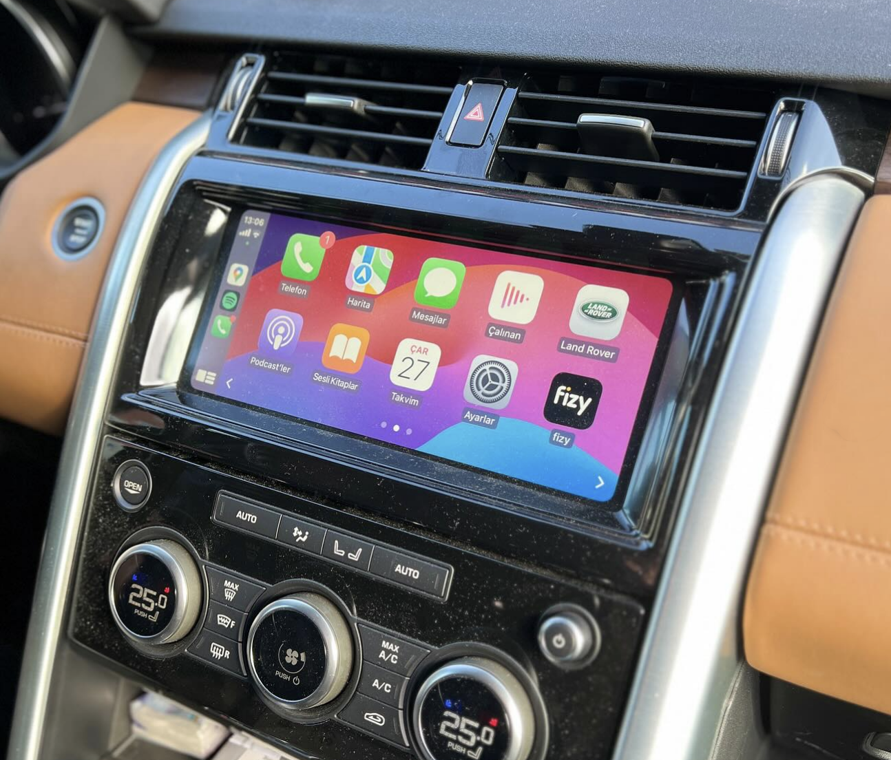 Boîtier CarPlay & Android Auto Sans Fil pour Land Rover Discovery V (2017-2021) - Compatible Écran 10 pouces d\'Origine