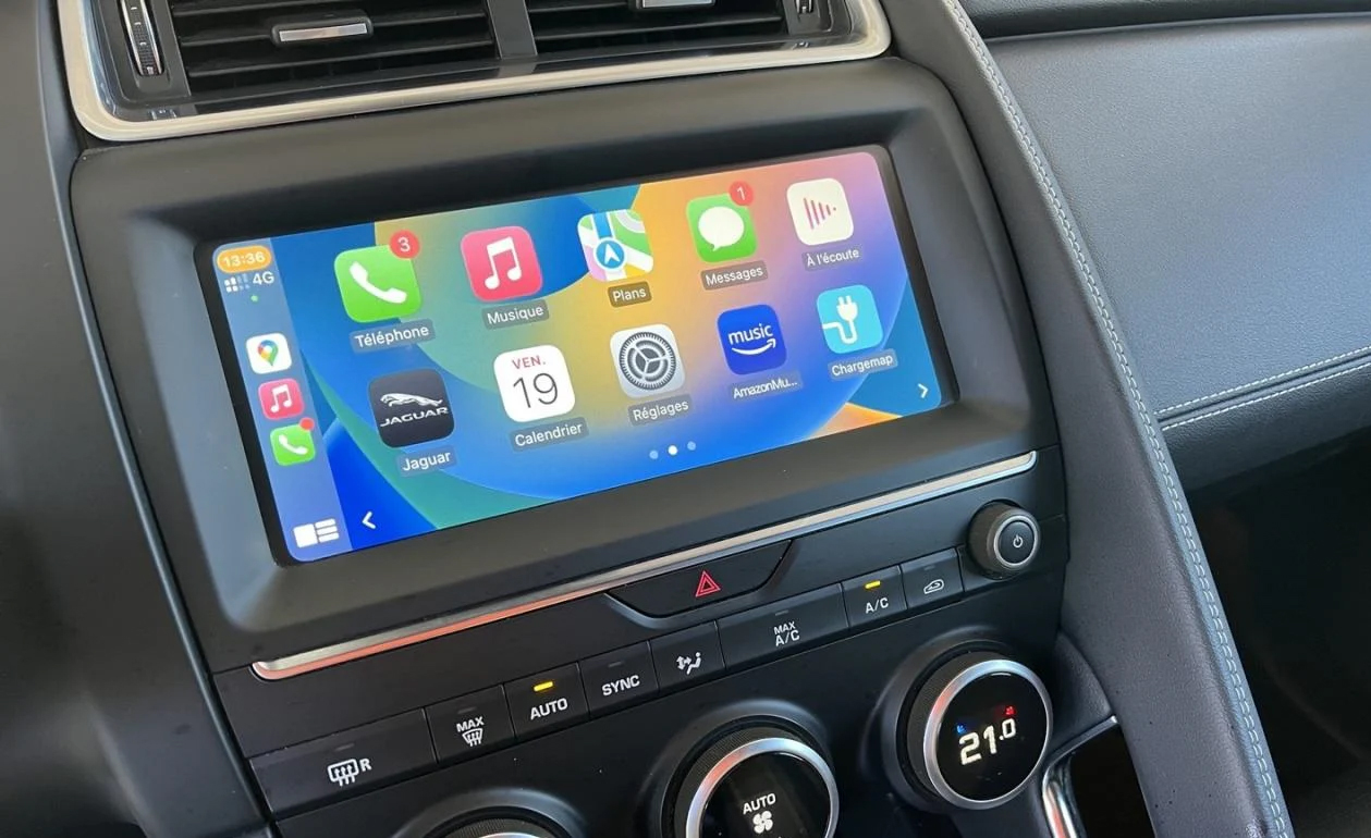 Boîtier CarPlay & Android Auto Sans Fil pour Jaguar E-Pace (2017-2021) - Compatible Écran 10 pouces d\'Origine