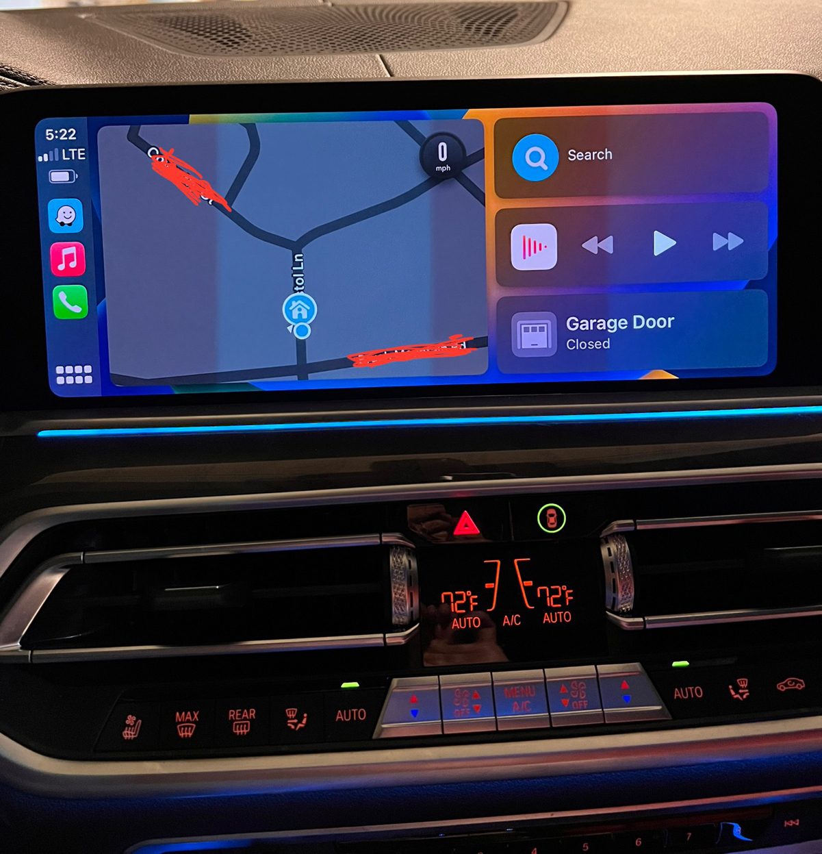 x3-x4-carplay-01