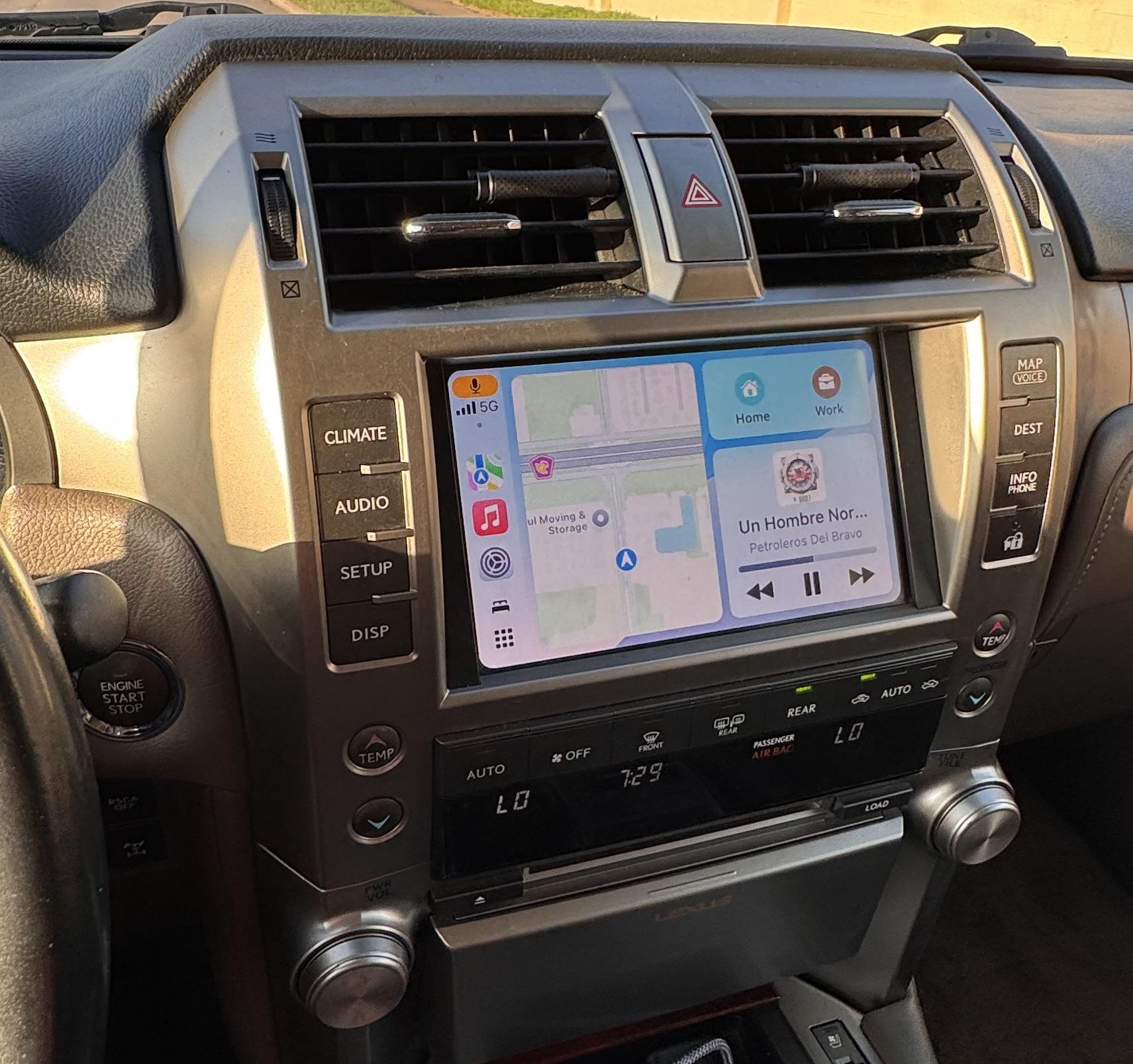 GX460-carplay-02