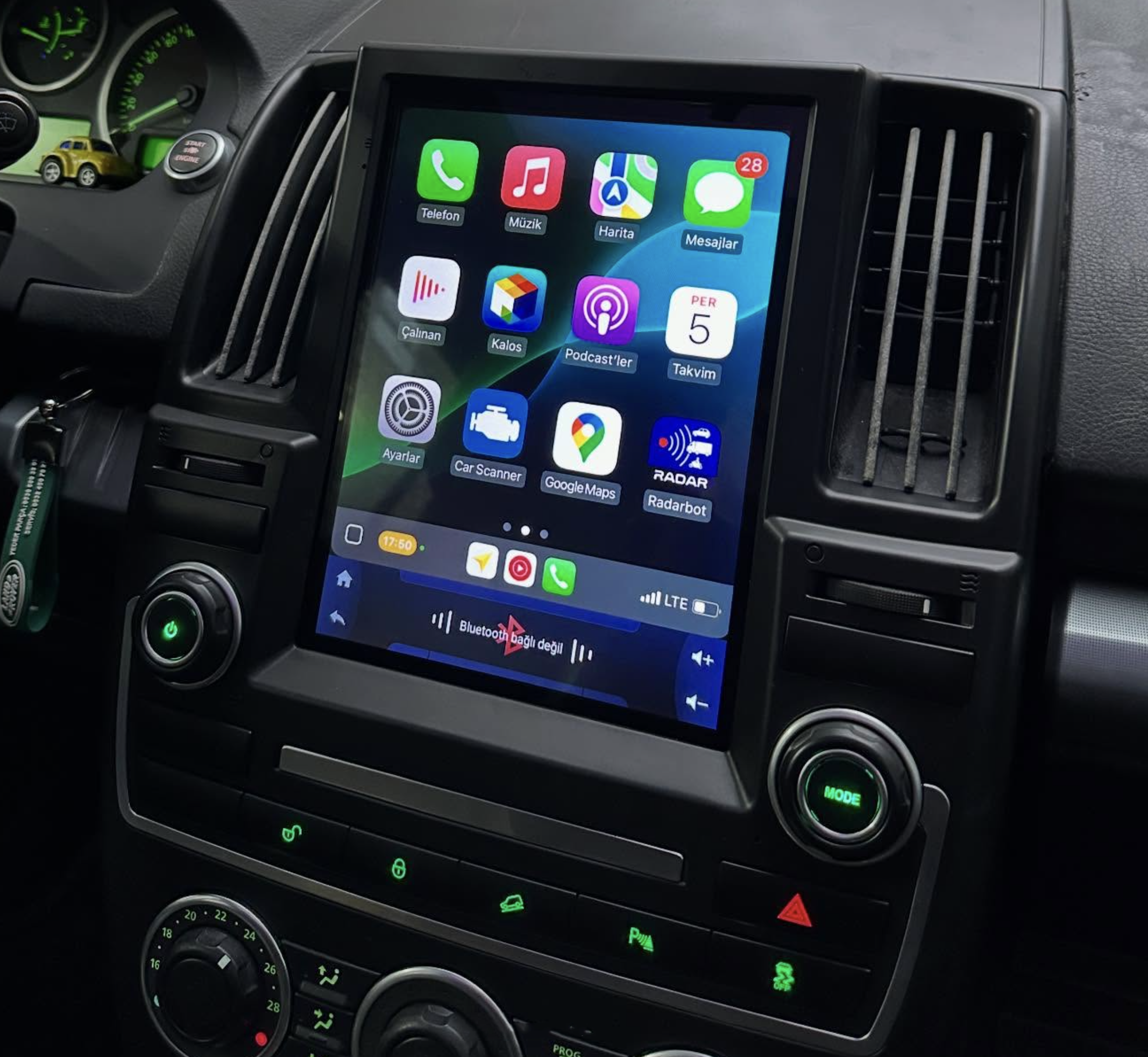 Ecran Tesla Style GPS Android 15.0 et Apple Carplay Land Rover Freelander 2007 à 2015
