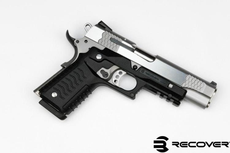 Recover CC3H Grip and Rail System for the 1911