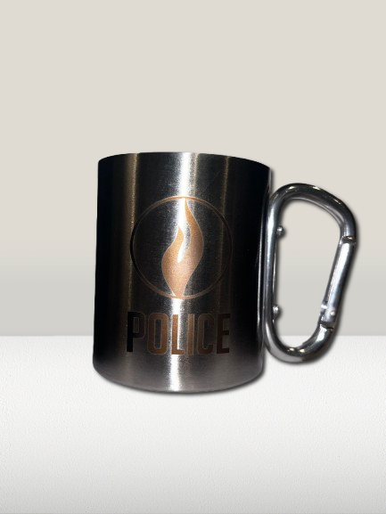 TASSE MÉTALLIQUE AVEC MOUSQUETON et gravure POLICE
