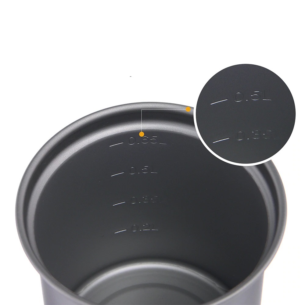 tasse en titane