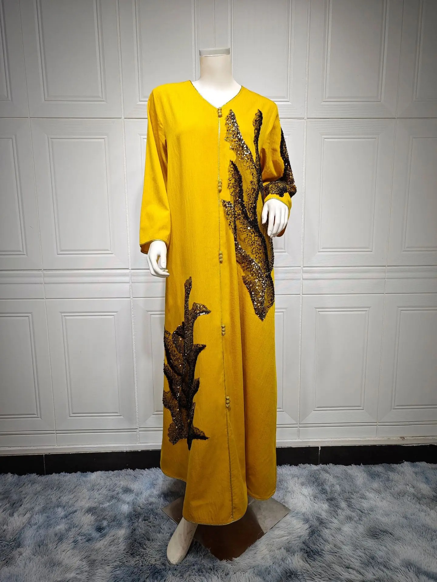robe jaune arabe
