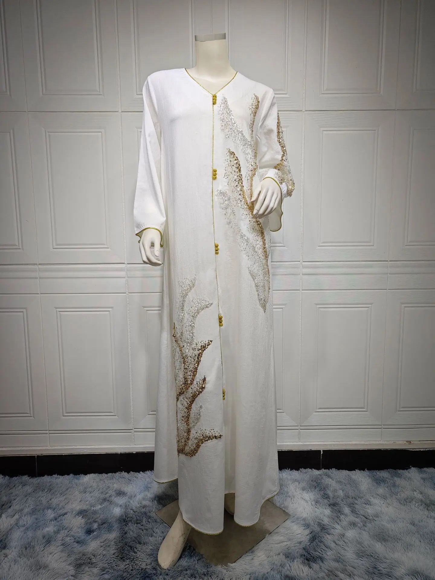 robe blanche arabe