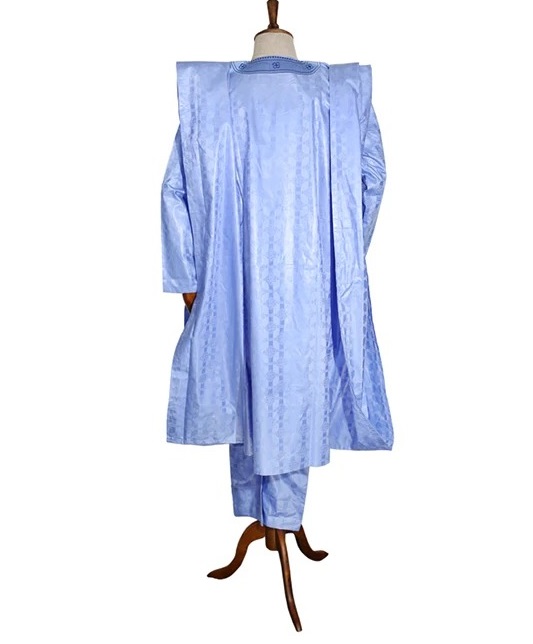 vetement traditionnel bazin