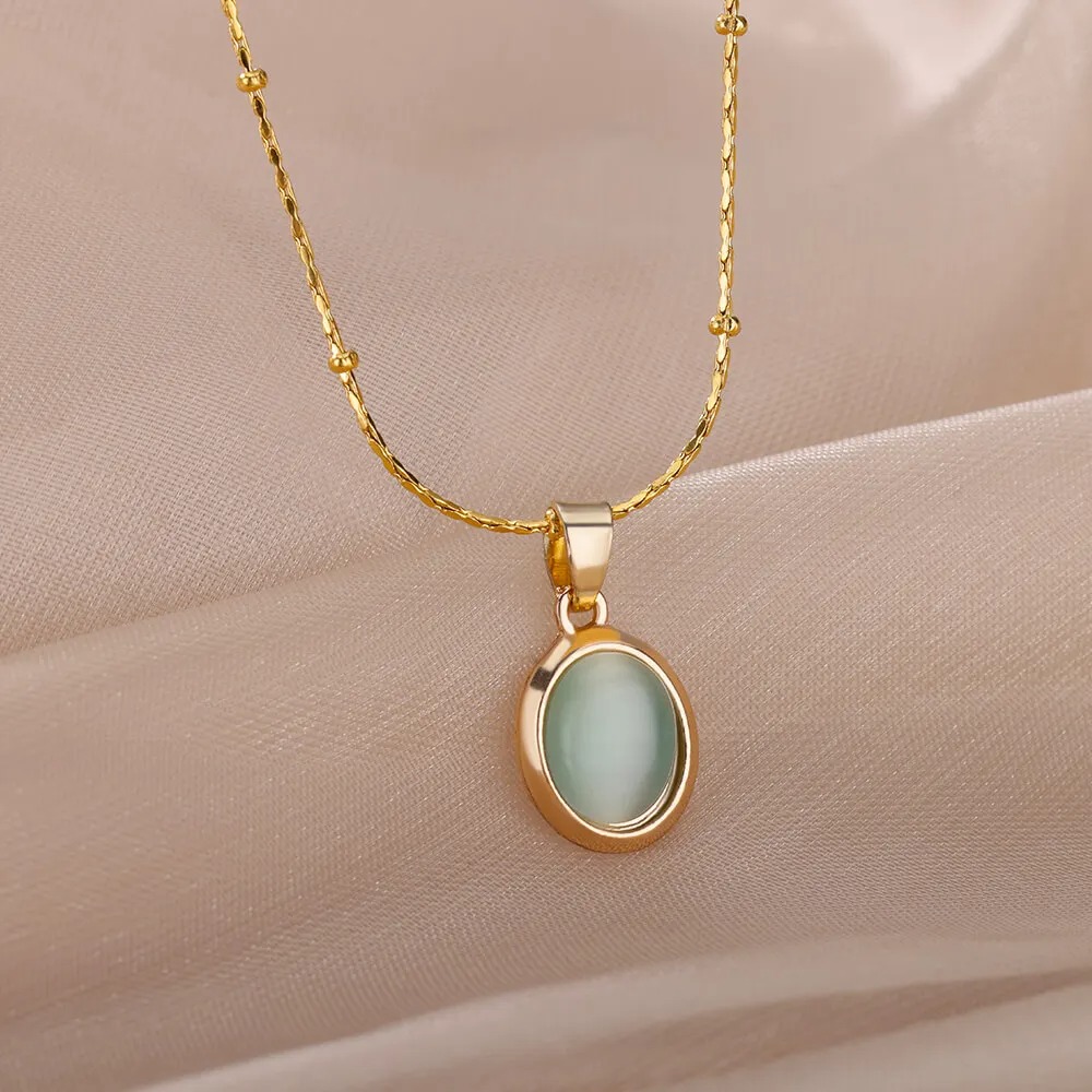 Collier opale