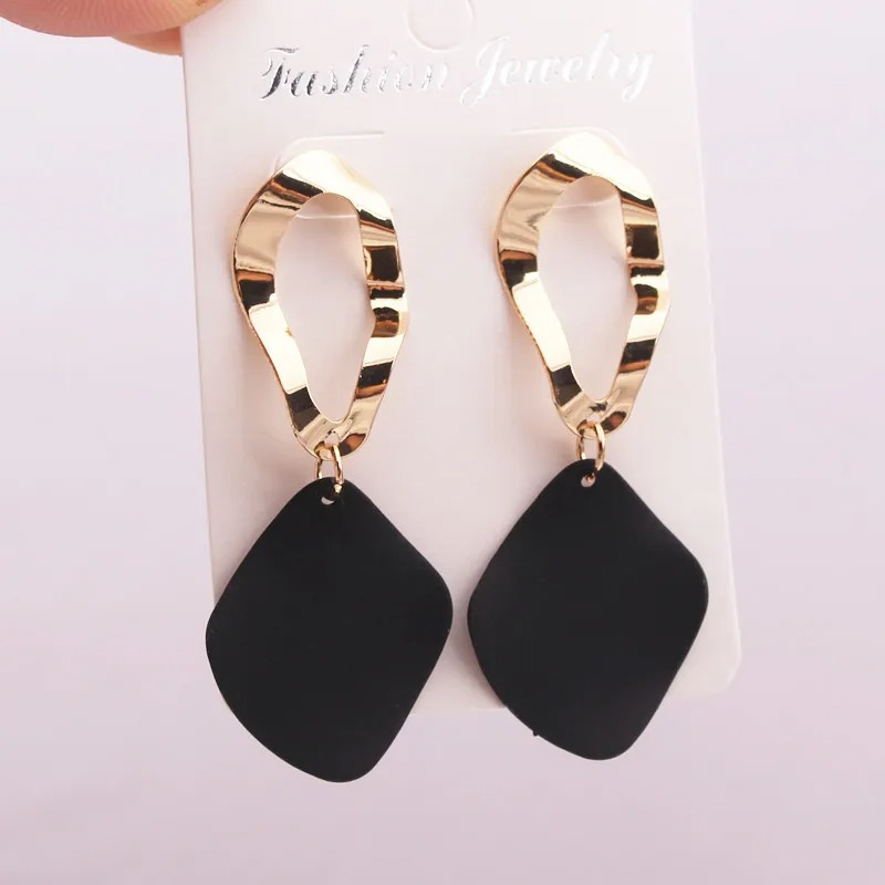 Boucles doreilles goutte deau femme