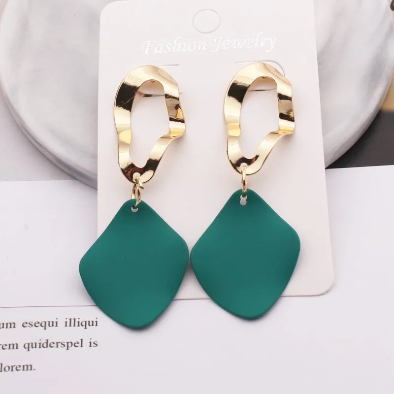 Boucles doreilles vert moderne