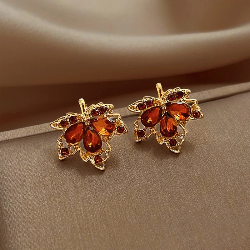 Boucles doreilles feuille femme