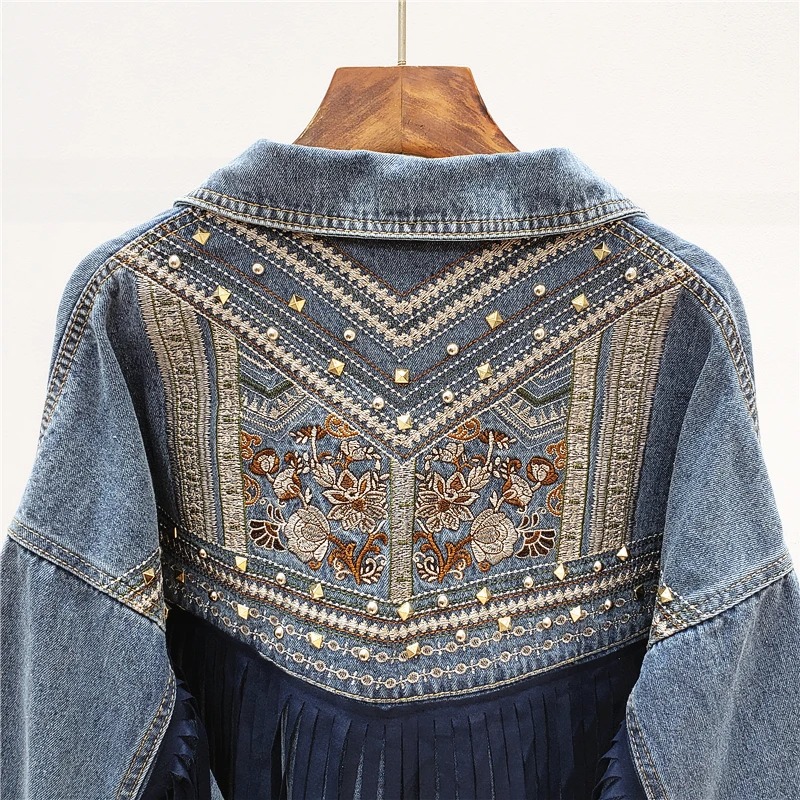 veste en broderie femme